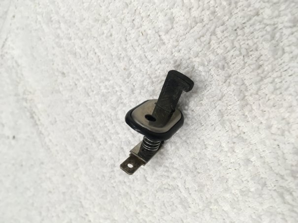 PLUNGER to fix light switch for Range Rover Classic Tailgate